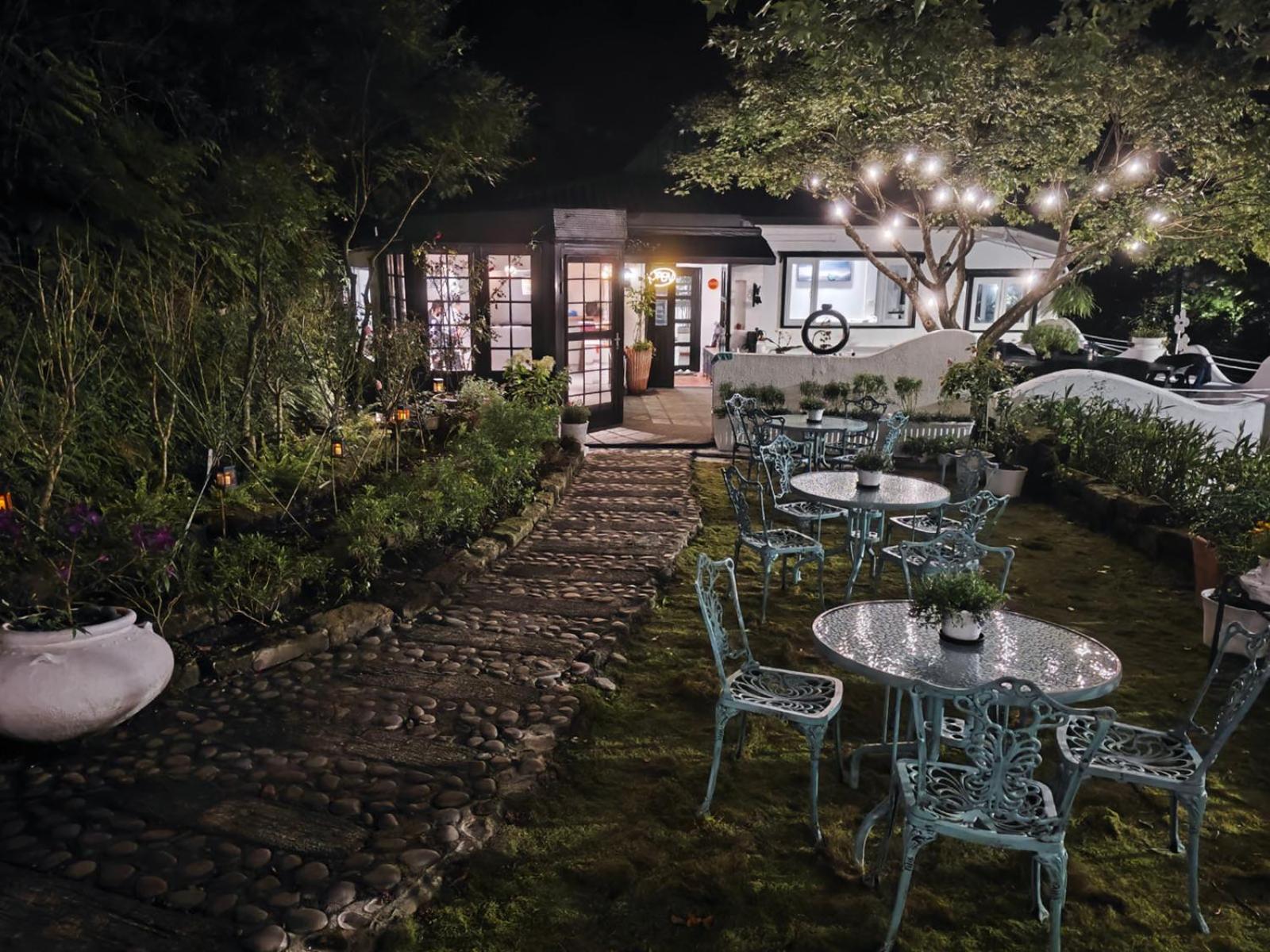Bed and Breakfast 金石新月光 Цзюфень Екстер'єр фото